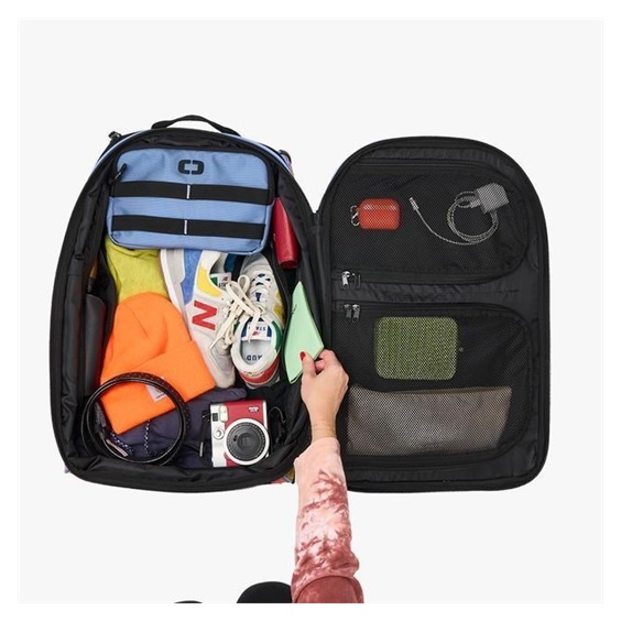 Ogio Layover Travel Bag 46L cestovní taška, graphite
