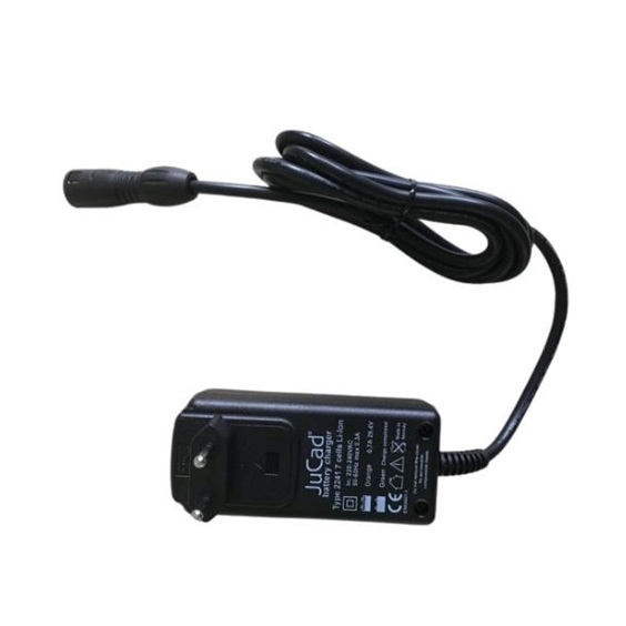 JuCad nabíječka pro Powerpack 1.0, Standard plug