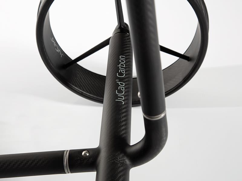 JuCad Carbon Travel Nero SV 2.0 elektrický vozík