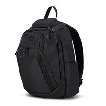 Ogio Renegade Rustler Backpack 15L batoh, černý