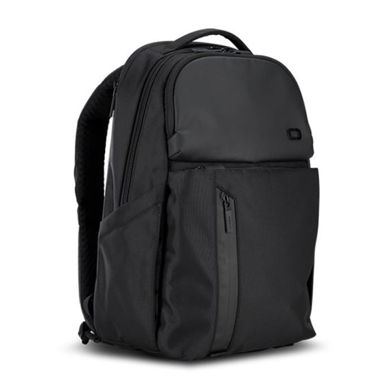 Ogio Pace Pro 20L batoh, černý