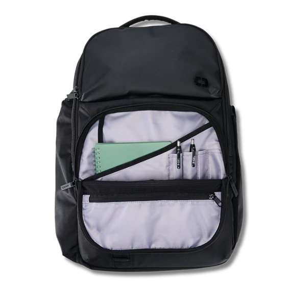 Ogio Pace Pro 25L batoh, stormy weather