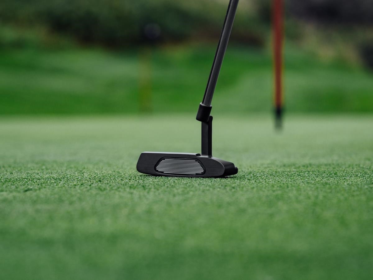 TaylorMade TP Black Soto putter