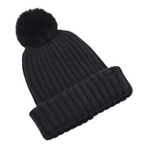 Under Armour Halftime Pom Beanie dámská zimní čepice, černá