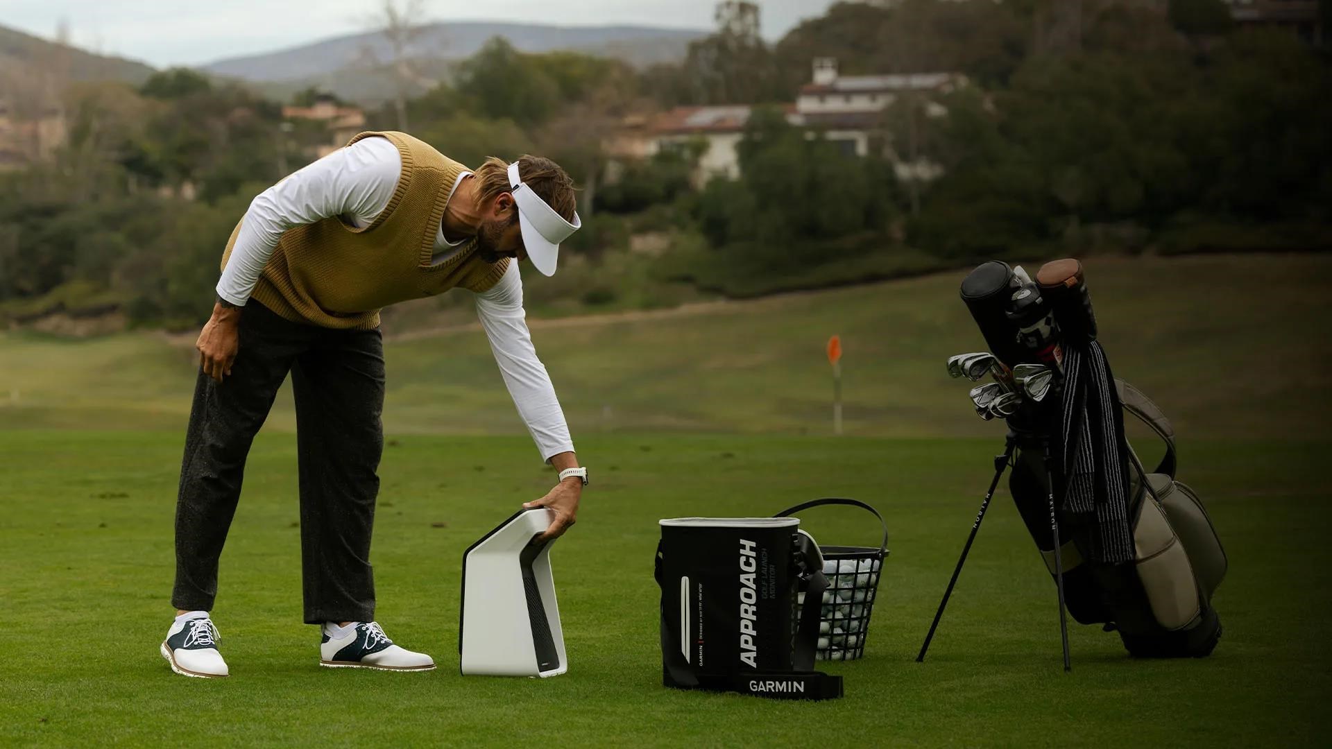 Garmin Approach R50 golfový simulátor