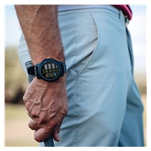 Golf Buddy aim W12 GPS golfové hodinky