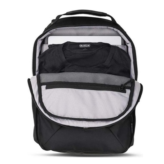 Ogio Axle DNA Pro 20L batoh, černý