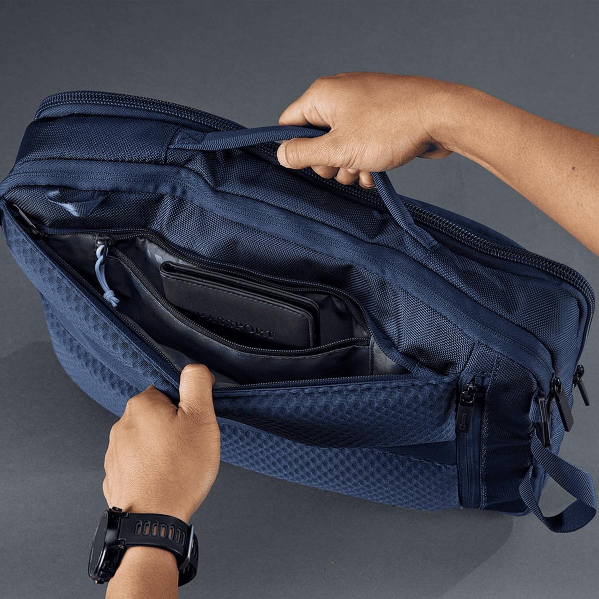Ogio Pace Pro Brief 10L Pack, moonlit ocean