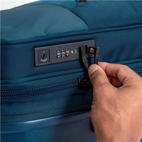 Ogio Pace Pro Hybrid Carry-on 36L cestovní zavazadlo, grey pinstripe