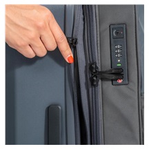 Ogio Pace Pro Hybrid Checked 74L cestovní zavazadlo, grey pinstripe