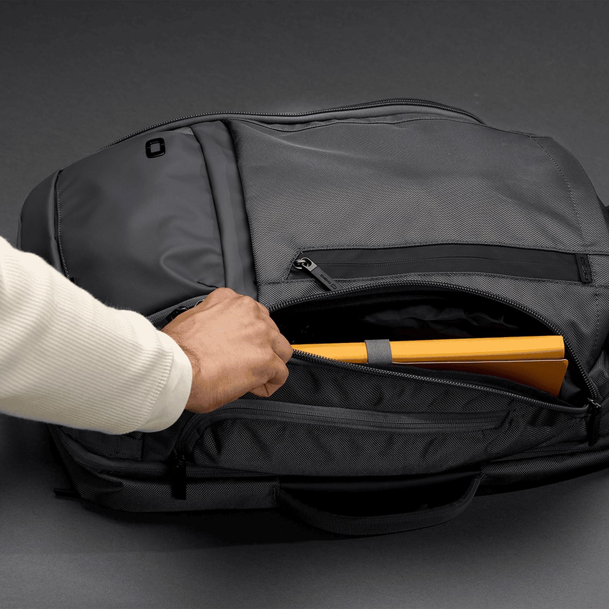 Ogio Pace Pro Max 45L Travel Pack, grey pinstripe