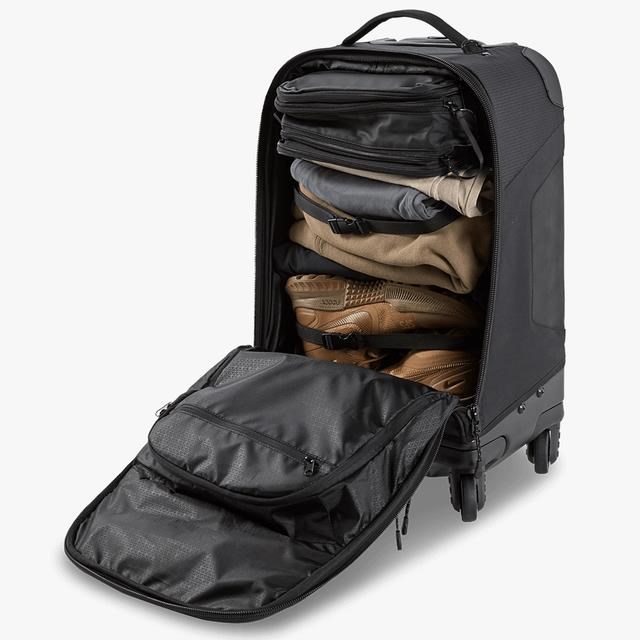 Ogio Renegade 22" 4-Wheel Travel 33L cestovní taška, titanium