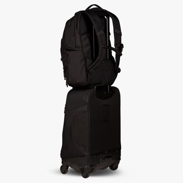 Ogio Renegade 22" 4-Wheel Travel 33L cestovní taška, titanium