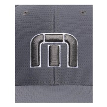 Travis Mathew B-Bahamas Fitted pánská golfová kšiltovka, šedá