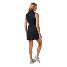 Travis Mathew Moveknit Sleeveless Polo golfové šaty, černé