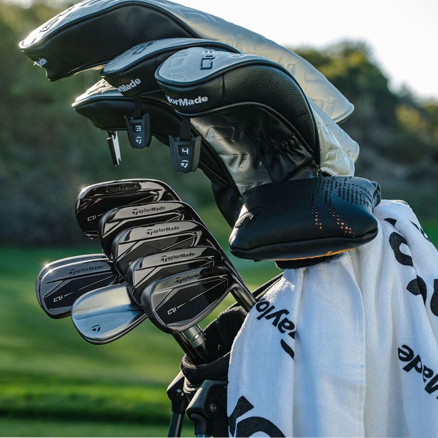 TaylorMade Qi Gunmetal Edition pánská železa, grafit