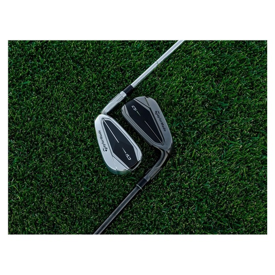 TaylorMade Qi Gunmetal Edition pánská železa, grafit