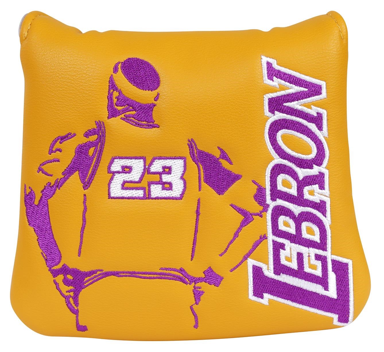 Lebron Mallet kryt hlavy
