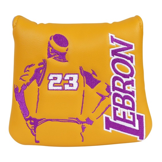 Lebron Mallet kryt hlavy