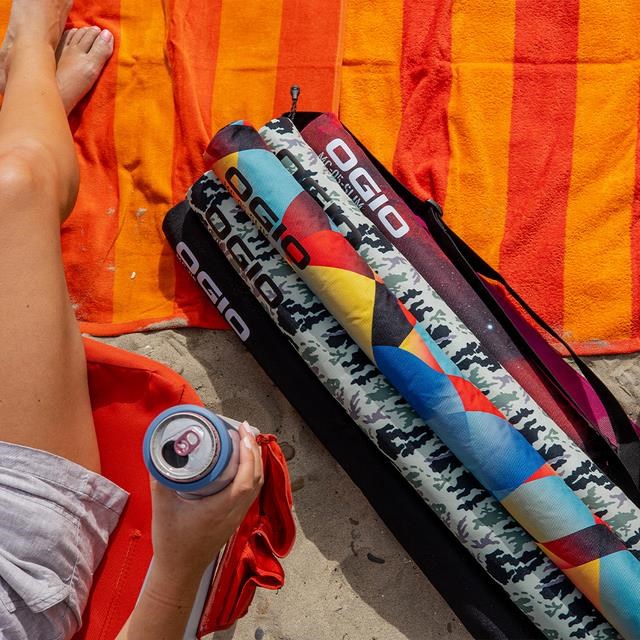 Ogio Thin Can Cooler chladicí taška na plechovky, černá