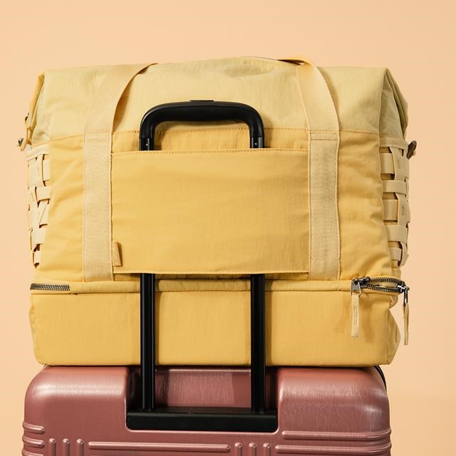 Ogio Rise Weekender Duffel 36L taška, sunkissed