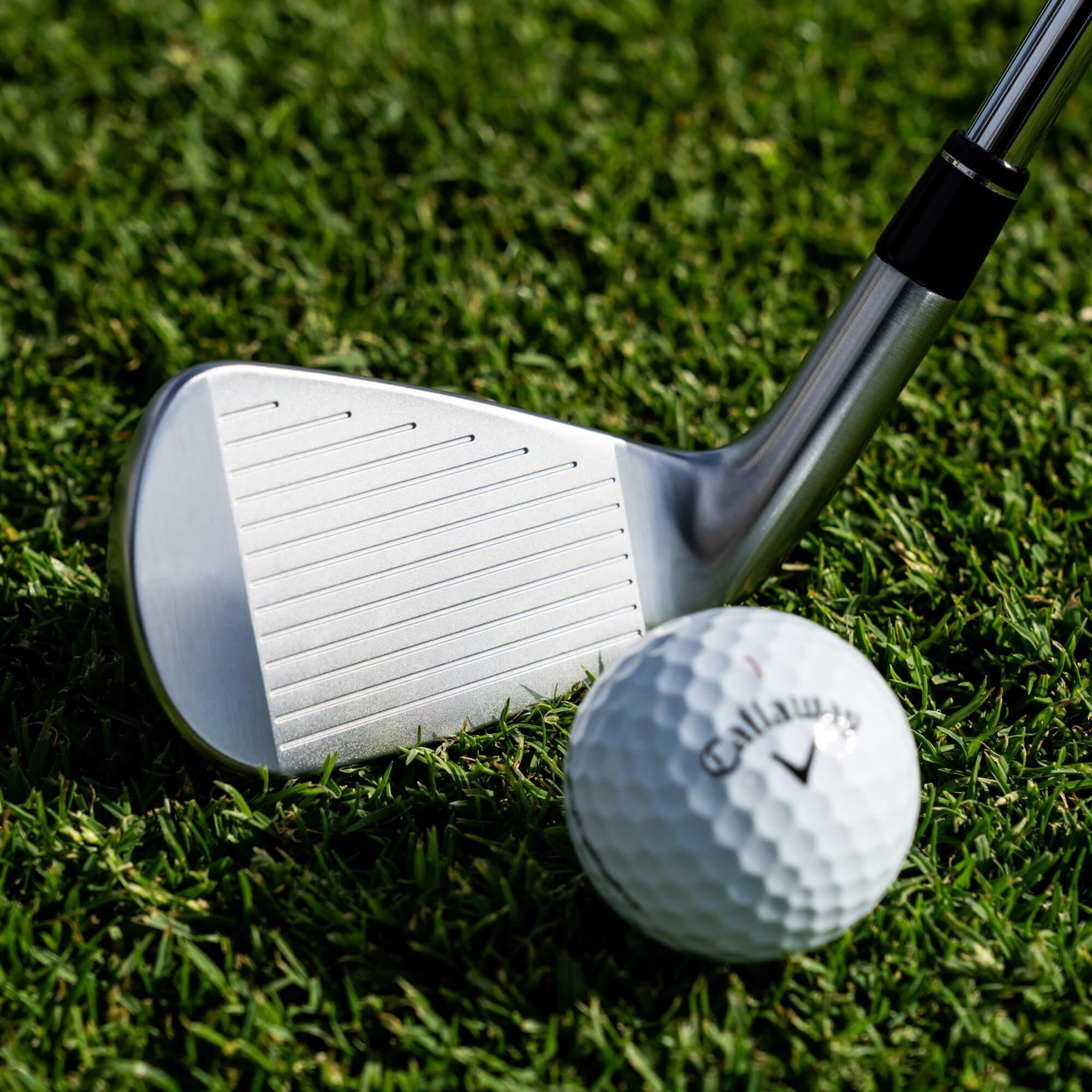 Callaway Apex Ti Fusion 250 Plated pánská železa, ocel