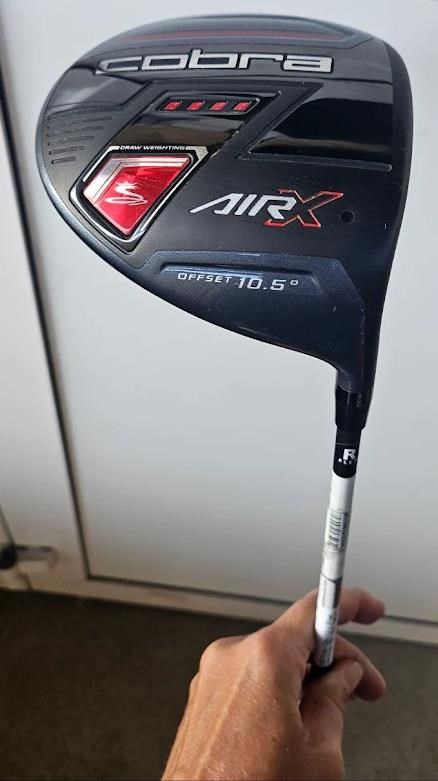 DEMO Cobra AIR-X Offset pánský driver, 10.5°, Regular