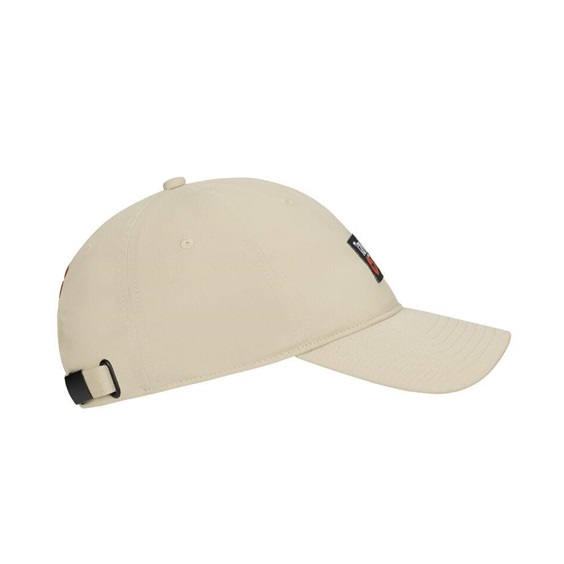 TaylorMade Hamptons Legacy Dad pánská kšiltovka, sand