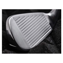 TaylorMade Qi Max HL dámská železa