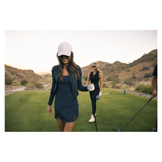 Travis Mathew Moveknit Sleeveless Polo golfové šaty, tmavě modré