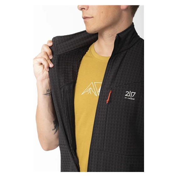 2117 of Sweden Mellom 3D Softshell pánská vesta, černá