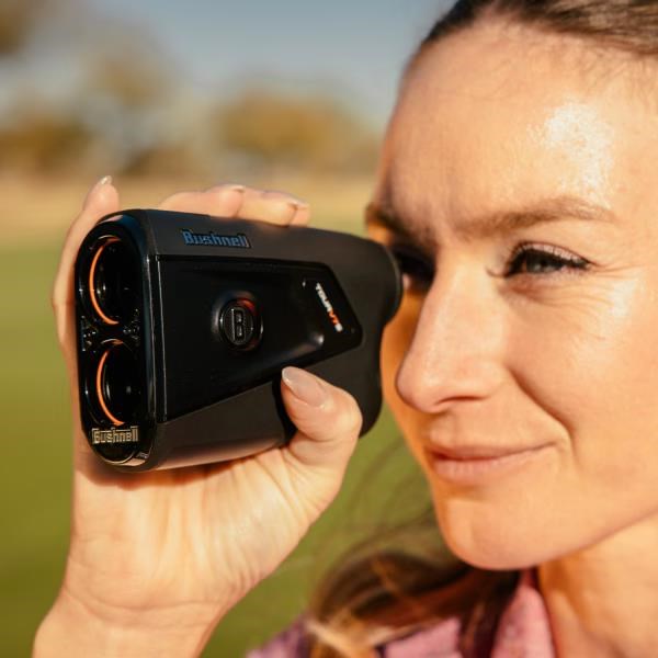 Bushnell Tour V7 Shift laserový dálkoměr