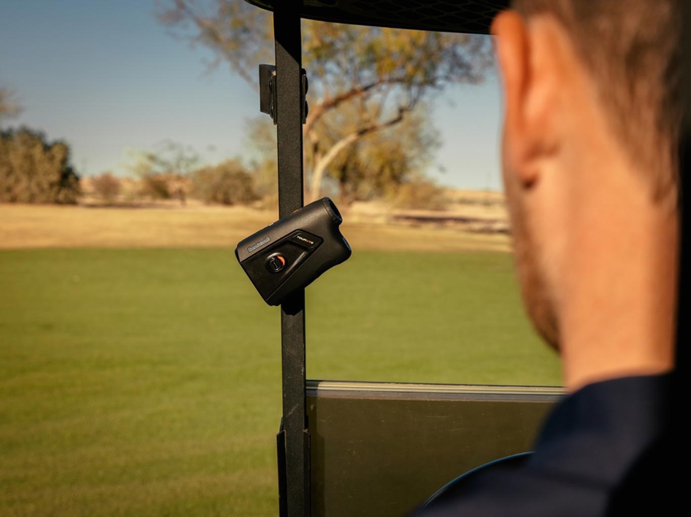 Bushnell Tour V7 Shift laserový dálkoměr