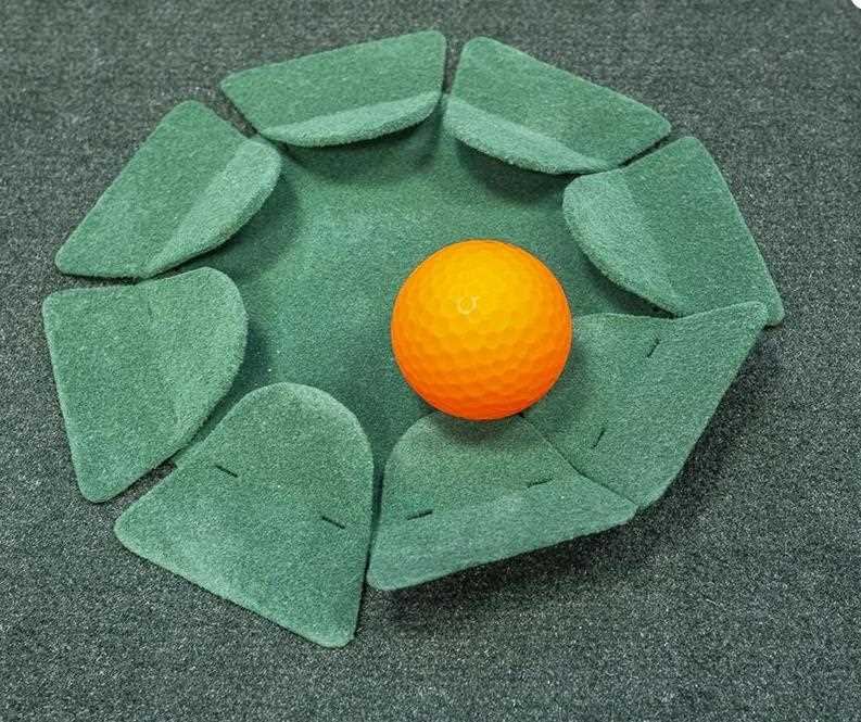 Longridge Hole In One Putting Cup kovová patovací jamka