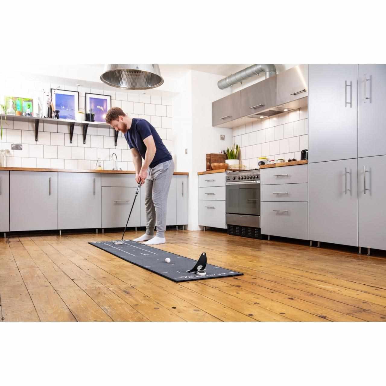 PuttOUT Medium Grey patovací koberec 2,4m