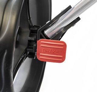 Ezeglide Compact+ manuální golfový vozík, černý