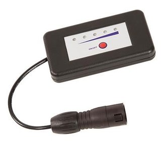 JuCad Charge State Display ukazatel nabití, plug připojení
