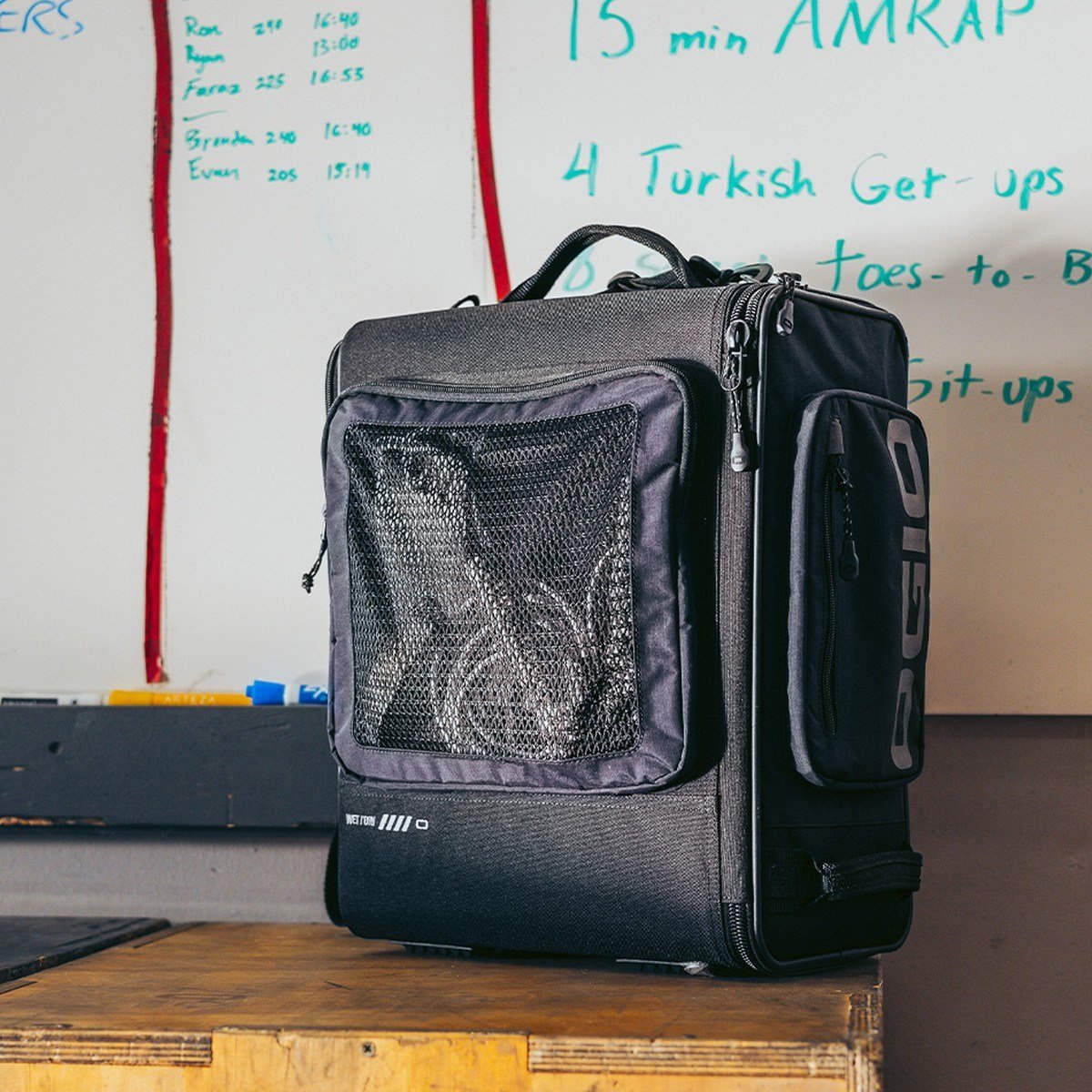 Ogio Locker bag, černý