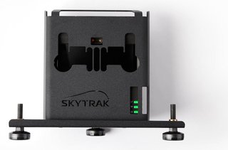 DEMO SkyTrak Launch Monitor (EU) + ochranný kovový kryt