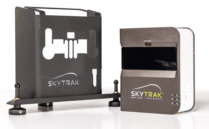 DEMO SkyTrak Launch Monitor (EU) + ochranný kovový kryt