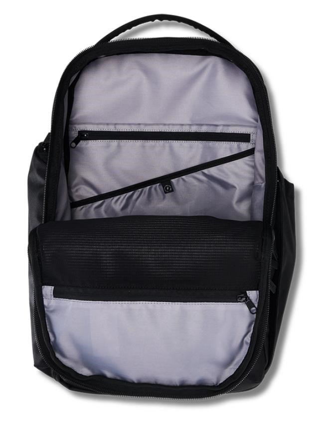 Ogio Pace Pro 25L batoh, stormy weather