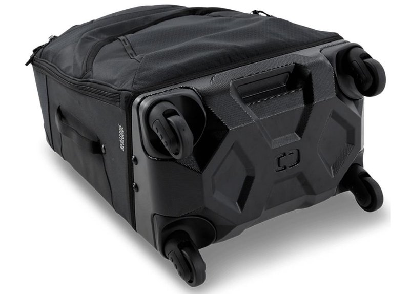 Ogio Renegade 22" 4-Wheel Travel 33L cestovní taška, černá