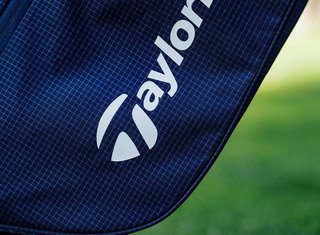 TaylorMade FlexTech Super Lite stand bag, černý