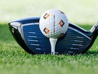 TaylorMade TP5x pix 3.0 golfové míčky