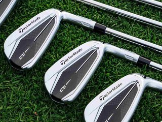 TaylorMade Qi pánská železa, ocel