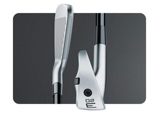 TaylorMade P•UDI Utility pánské železo, grafit