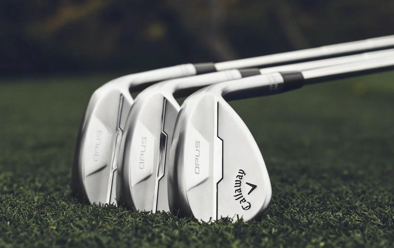 Callaway Opus Brushed Chrome pánská wedge, grafit