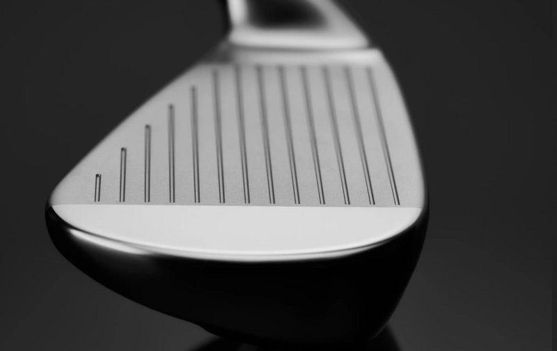 Callaway Apex Ai300 pánská železa, grafit