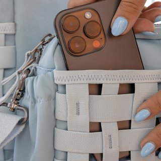 Ogio Rise Crossbody taška přes rameno, frost