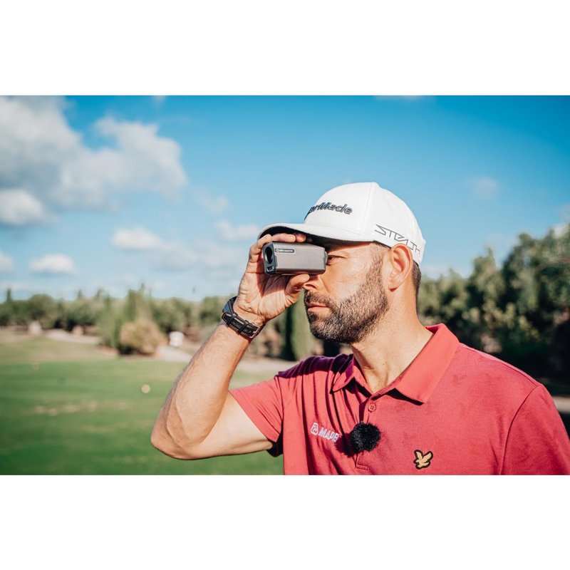 Golf Buddy aim QUANTUM laserový dálkoměr
